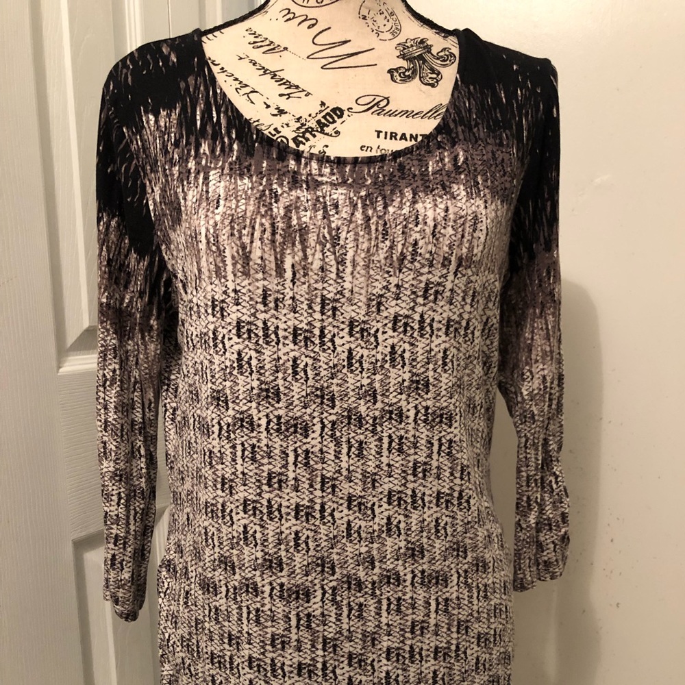 Rose & Olive 3/4 length sleeve top